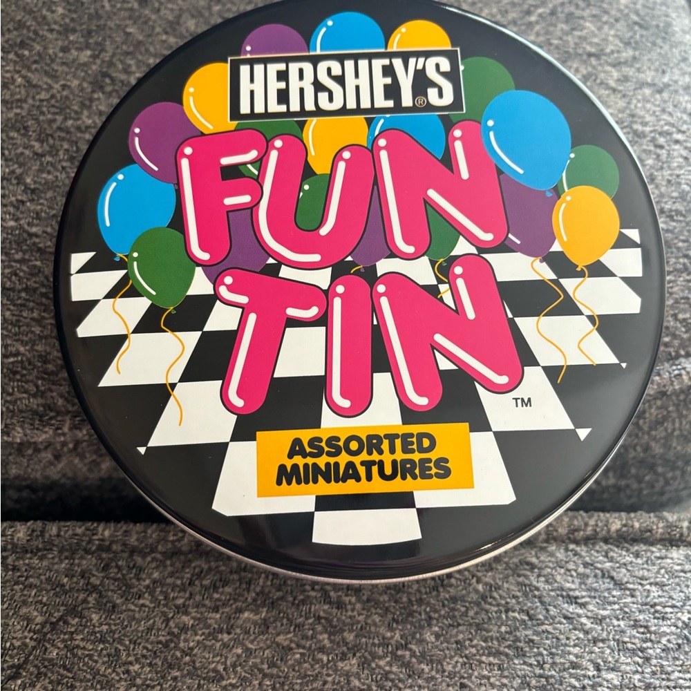 Hershey collector tin